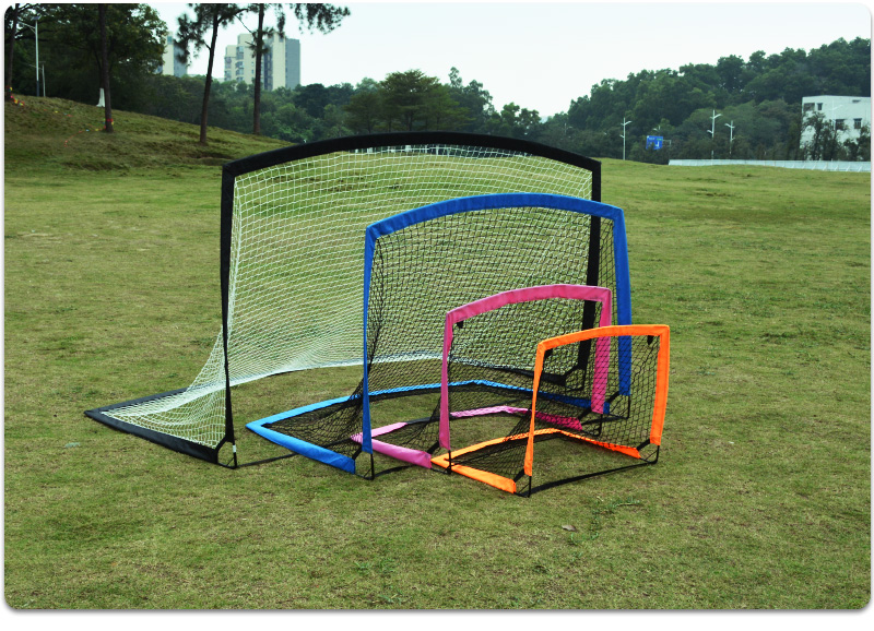 How to Choose the Right Soccer Rebounder?